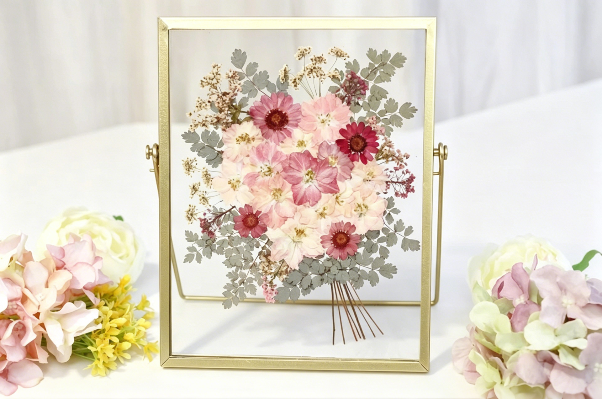 Gepresste Blume Herbarium Rahmen, Gold, 22,5 x 17,5 cm, Wanddekor, Acrylrahmen mit echten getrockneten Blumen