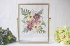 Gepresster Blumenrahmen, botanischer schwimmender Rahmen aus Acryl, getrocknete echte Blumen, Gold, H22,5 x B17,5 cm