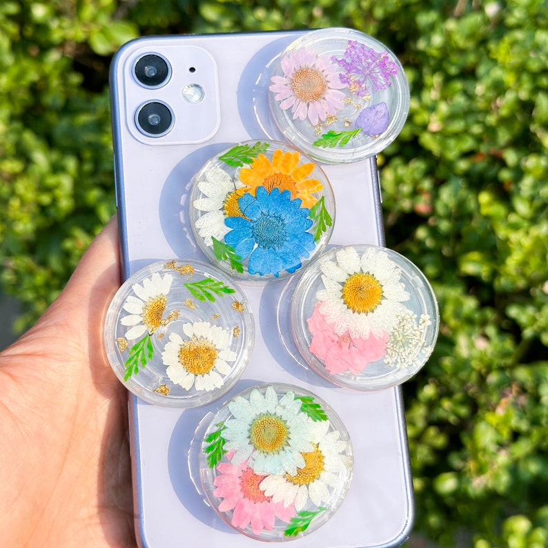 Gänseblümchen gepresste Blumen Telefon Griffhalter, getrocknete Farn Blatt echte Pflanze Telefon Griff, Goldfolie Handy Charme