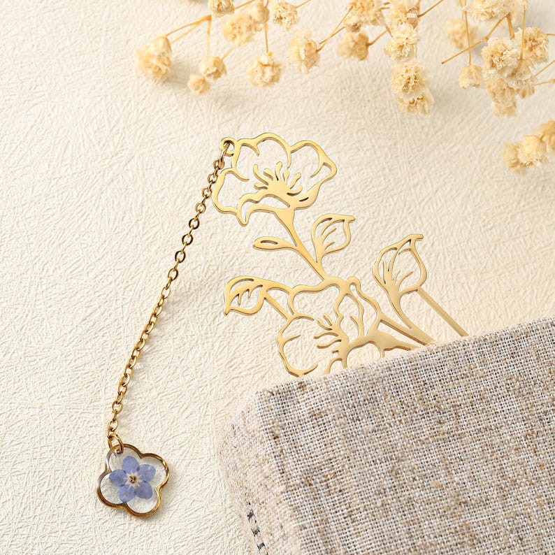 Metal Lesezeichen mit Geburtsblumenmotiv und echten Trockenblumen, personalisierbares Geschenk für Bücherliebhaber, Geburtstagsgeschenk