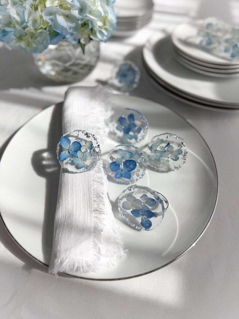 Silber Serviettenringe mit Blauer Blume Hortensie, Handgefertigt, 4 cm Ringdurchmesser