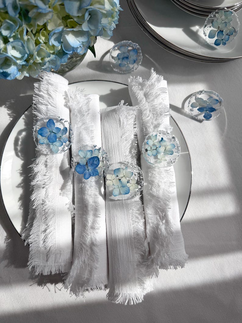 Silber Serviettenringe mit Blauer Blume Hortensie, Handgefertigt, 4 cm Ringdurchmesser