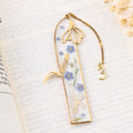 Resin-Lesezeichen mit getrockneten Geburtsmonatsblumen und Zahlenanhänger, personalisierbar, für Geburtstag, Jubiläum, Buchliebhaber, gold oder silber
