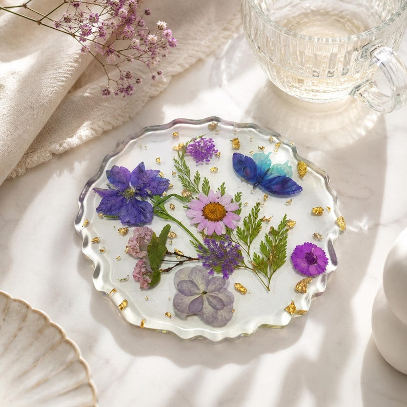 Handgemachter Harz Untersetzer mit Getrockneten Blumen und Goldflocken, Wasserdicht, Hitzebeständig, 10 cm, für Gläser und Tassen
