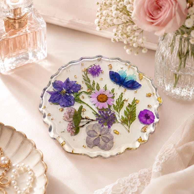 Handgemachter Harz Untersetzer mit Getrockneten Blumen und Goldflocken, Wasserdicht, Hitzebeständig, 10 cm, für Gläser und Tassen