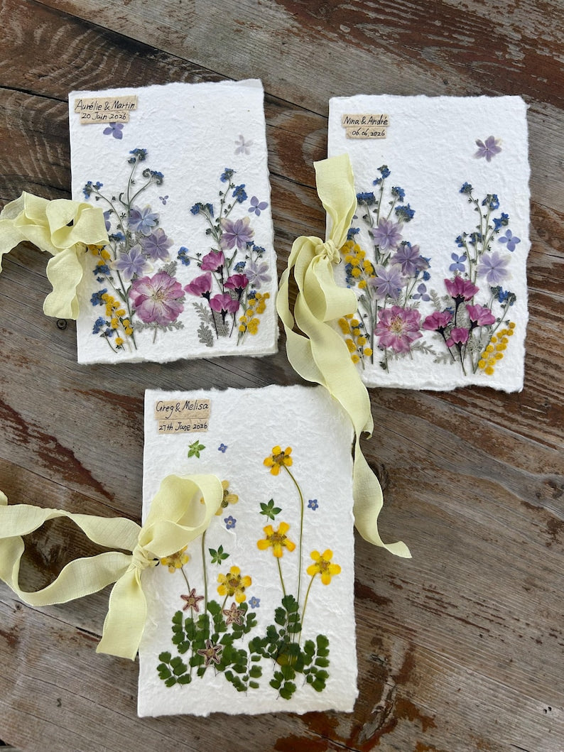 Blumenhochzeitskarte, handgemachte botanische Hochzeitseinladung mit echten gepressten Blumen, 15x20cm
